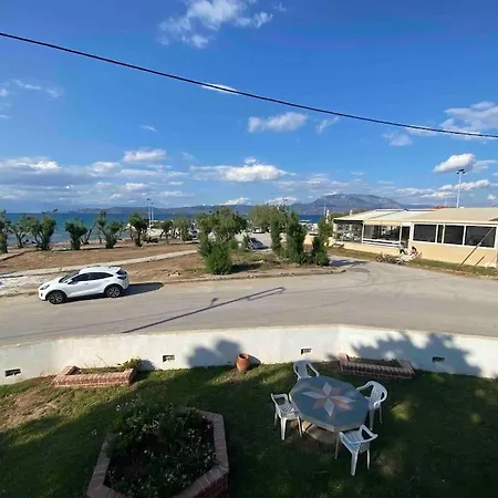 Seaside Villa *